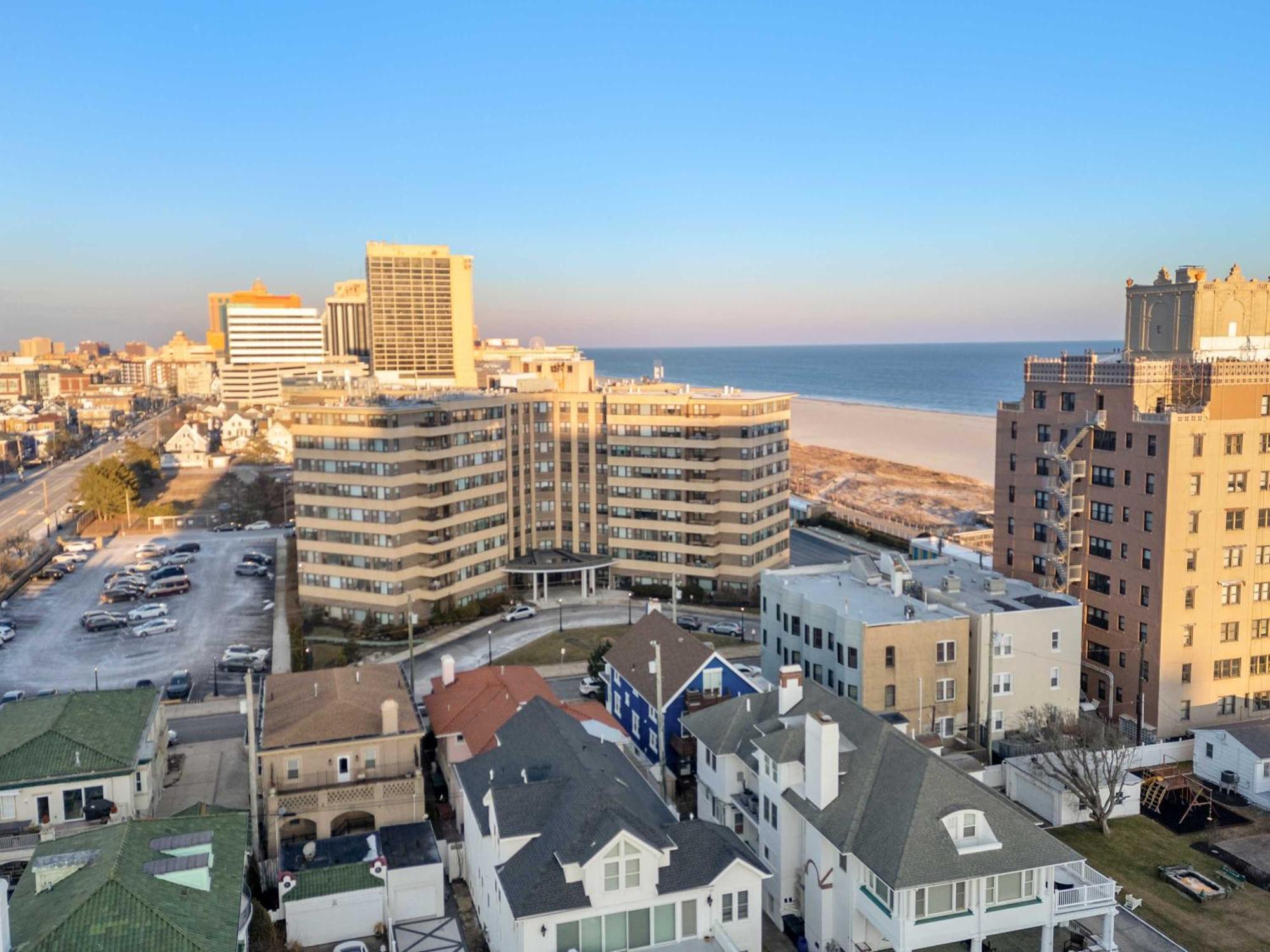 Escape To Raleigh Ave 3 Steps From The Beach Atlantic City Exteriör bild
